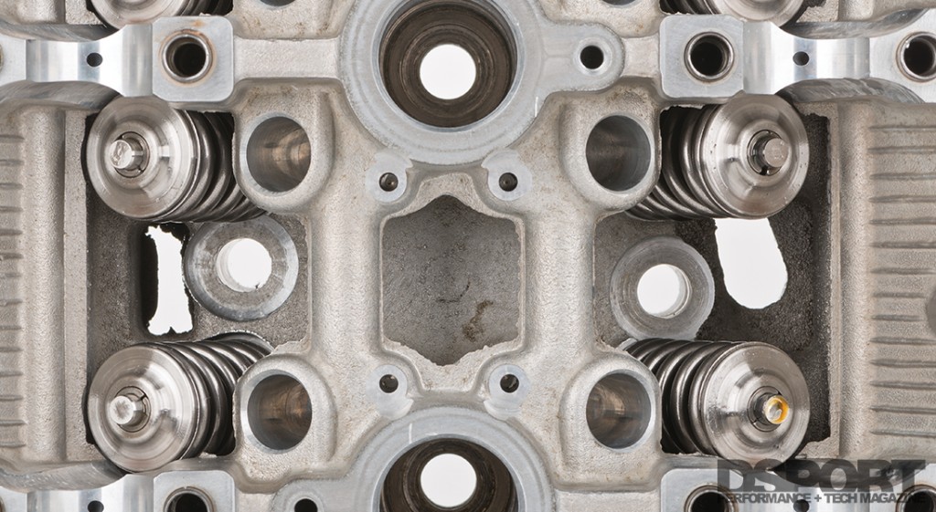 153-Tech-Valvetrain201-006-SpringsRetainers