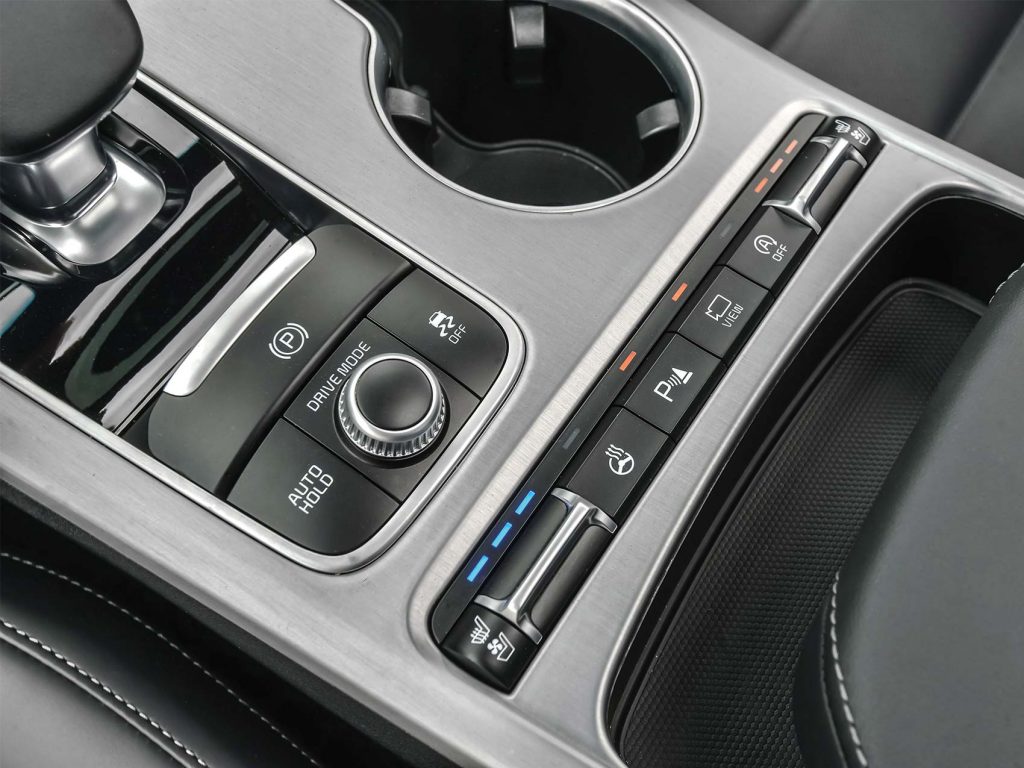Kia Stinger GT2 Console