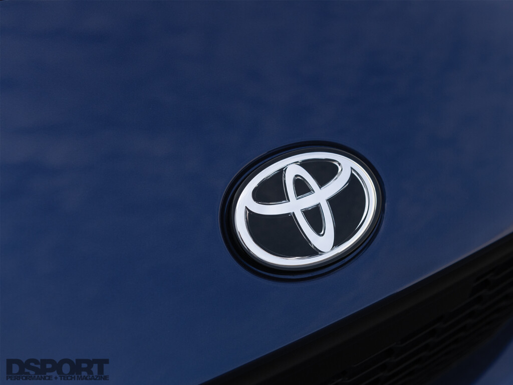 GR86 BRZ Emblem